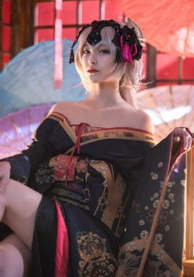 内衣办公室动漫1～4在线裕泉影视_1080HD在线观看